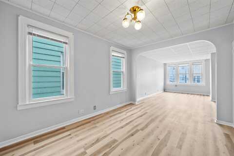 46 CLARKE AVE, JC, West Bergen, NJ 07304