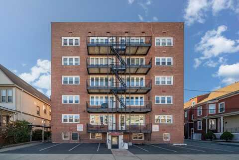70 WEST 32ND ST, Bayonne, NJ 07002