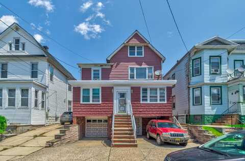 33 EAST 42ND ST, Bayonne, NJ 07002