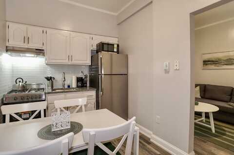 208 48TH ST, Union City, NJ 07087
