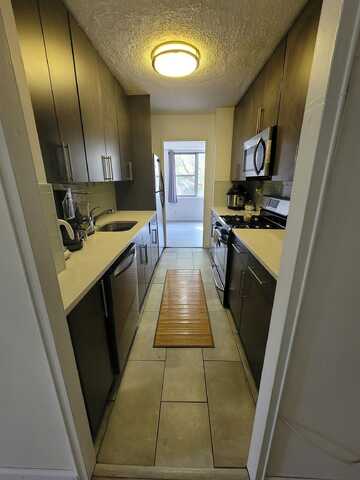 201 ST PAULS AVE, JC, Journal Square, NJ 07306