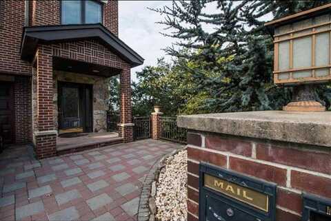 198-200 WEST 52ND ST, Bayonne, NJ 07002