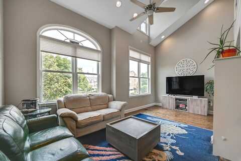 172 PRICE CT, West New York, NJ 07093