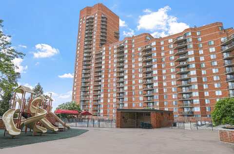 HARMON COVE TOWER, Secaucus, NJ 07094