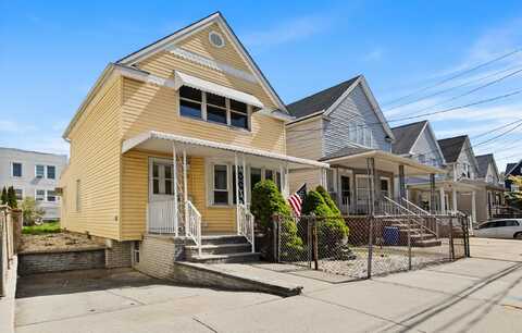 125 WEST 13TH ST, Bayonne, NJ 07002