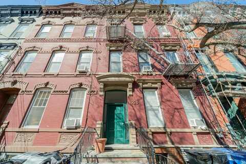 1228 PARK AVE, Hoboken, NJ 07030