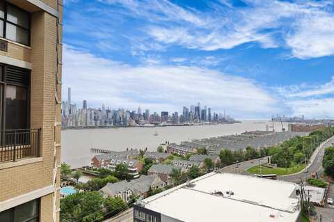 7002 BLVD EAST, Guttenberg, NJ 07093