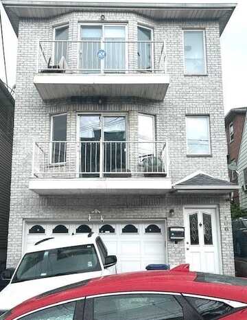 196 LINCOLN ST, JC, Heights, NJ 07307