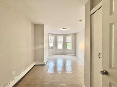 2275 JOHN F KENNEDY BLVD, JC, West Bergen, NJ 07304
