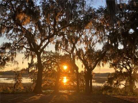 1632 Hampton Drive, Beaufort, SC 29906