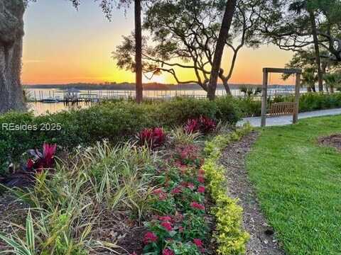 6 Village North Drive, Hilton Head Island, SC 29926
