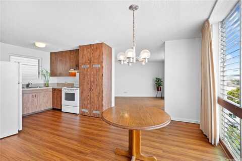1139 9th Avenue, Honolulu, HI 96816