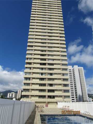 2525 Date Street, Honolulu, HI 96826