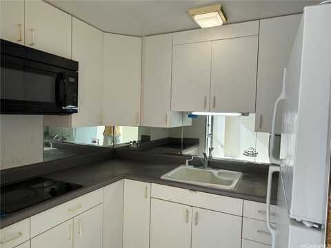 225 Queen Street, Honolulu, HI 96813