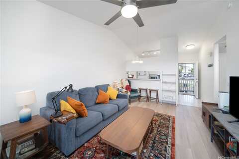 94-510 Lumiaina Street, Waipahu, HI 96797