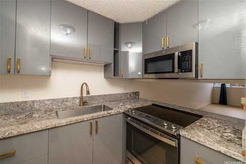 46-232 Kahuhipa Street, Kaneohe, HI 96744