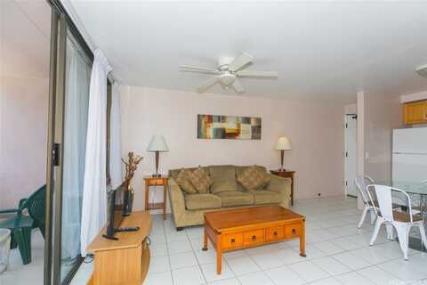 2240 Kuhio Avenue, Honolulu, HI 96815