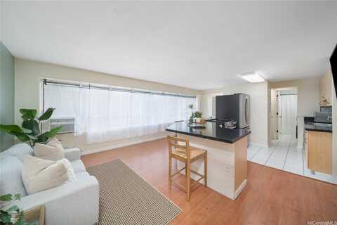 2525 Date Street, Honolulu, HI 96826