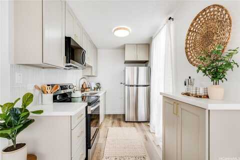 906 Lehua Avenue, Pearl City, HI 96782