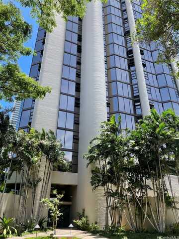 930 Kaheka Street, Honolulu, HI 96814