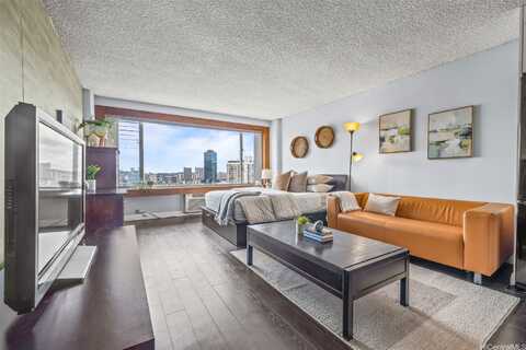 747 Amana Street, Honolulu, HI 96814