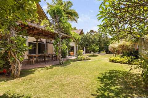 337 Wanaao Road, Kailua, HI 96734