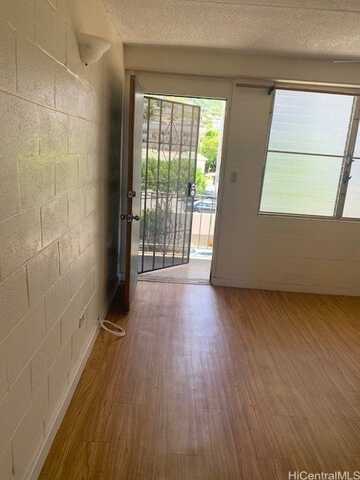 1669 Kewalo Street, Honolulu, HI 96822