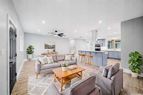 84-674 Farrington Highway, Waianae, HI 96792