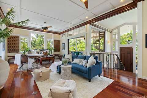 876 Aalapapa Drive, Kailua, HI 96734