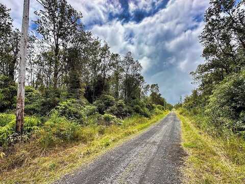 ALA NAULANI RD, Volcano, HI 96785