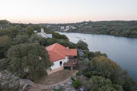 830 Los Escondidos Road, Marble Falls, TX 78654