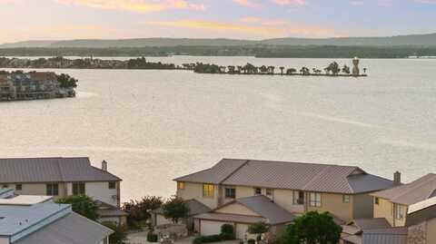 625 Horseshoe Bay North Boulevard, Horseshoe Bay, TX 78657