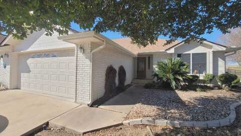52 Augusta Dr, Meadowlakes, TX 78654