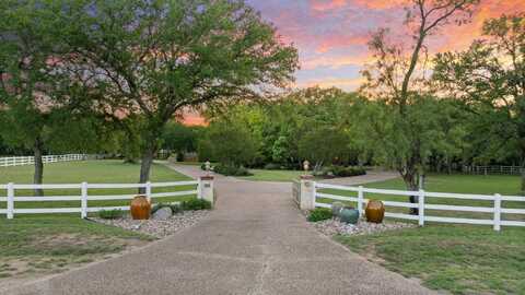 412 E Haney Trace Street, Horseshoe Bay, TX 78657