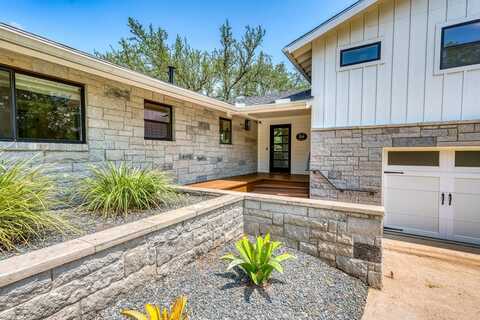204 Blue Waters Drive, Horseshoe Bay, TX 78657
