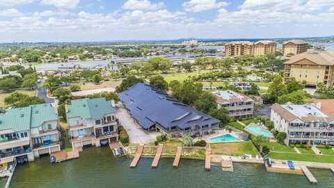 104 Cove E #204, Horseshoe Bay, TX 78657
