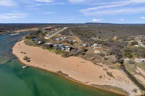 4521 River Oaks Drive, Kingsland, TX 78639