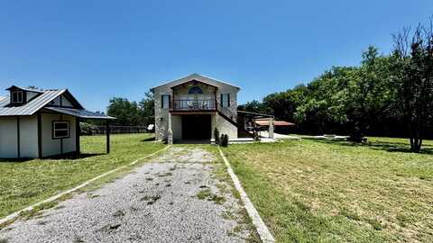 4521 River Oaks Drive, Kingsland, TX 78639