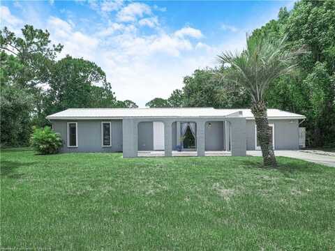 344 Boeing Street NW, Lake Placid, FL 33852