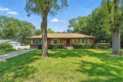 502 NE 74th Street, Gladstone, MO 64118