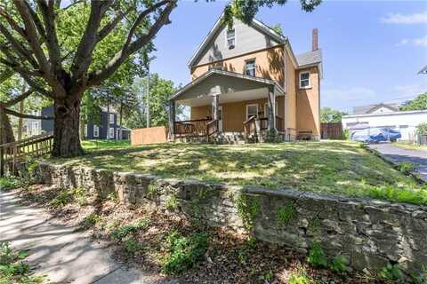 438 Spruce Avenue, Kansas City, MO 64124