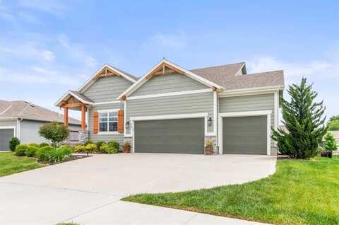 128 SE Briar Valley Lane, Blue Springs, MO 64064