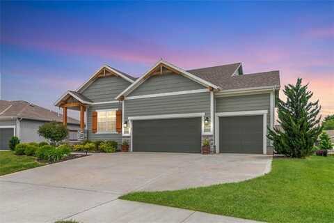 128 SE Briar Valley Lane, Blue Springs, MO 64064