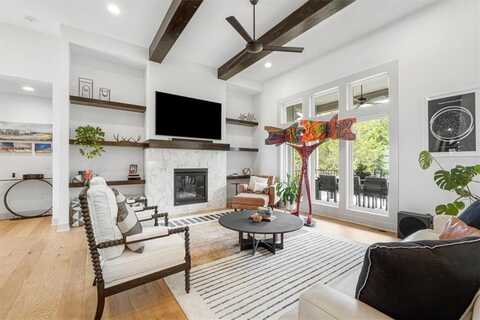 4913 NW 70th Terrace, Kansas City, MO 64151