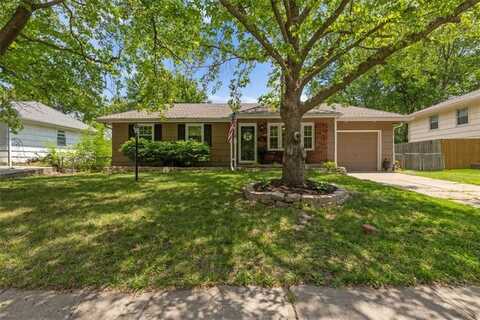 105 SW ALDERSON Place, Lees Summit, MO 64063