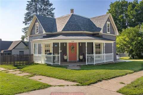 128 E Brown Street, Liberty, MO 64068