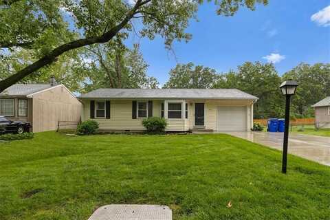 8632 Larsen Street, Overland Park, KS 66214