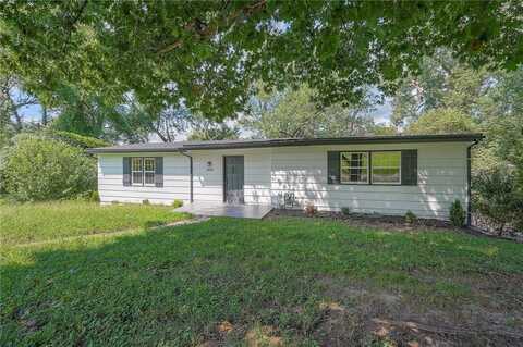 2816 N 58th Street, Kansas City, KS 66104