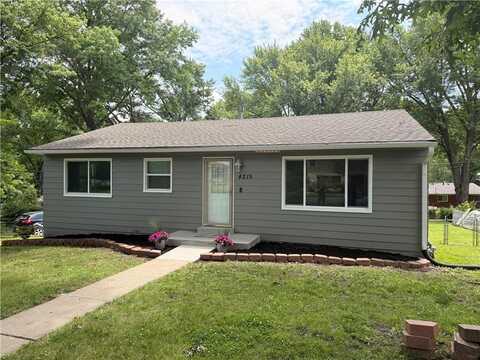 4215 Summit Street, Leavenworth, KS 66048