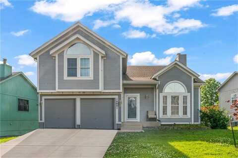 15651 Conser Street, Overland Park, KS 66223